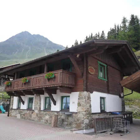 Silbertal - Almhuetten Vakantiehuis Sölden
